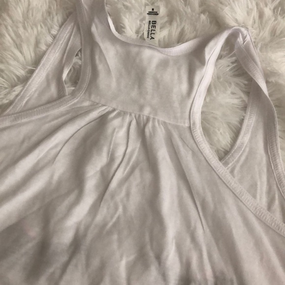 Flowy lips tank - Picture 4 of 4